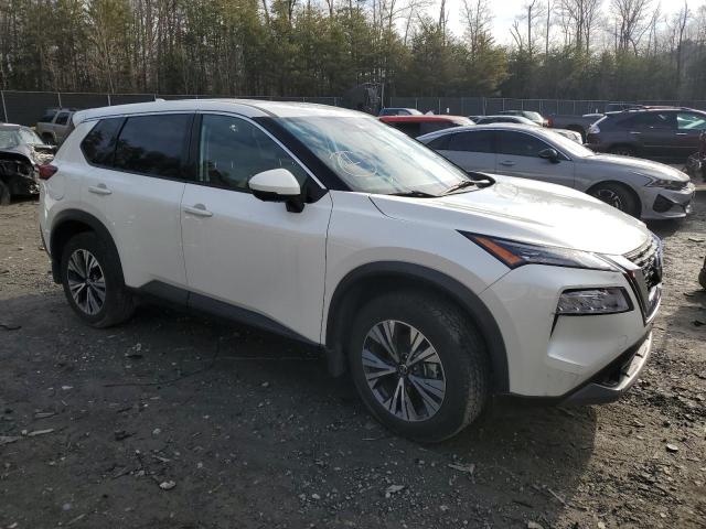 5N1AT3BB1MC826514 Nissan ROGUE SV