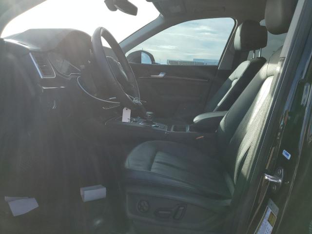 WA1BNAFY9J2232514 Audi Q5 Premium Plus