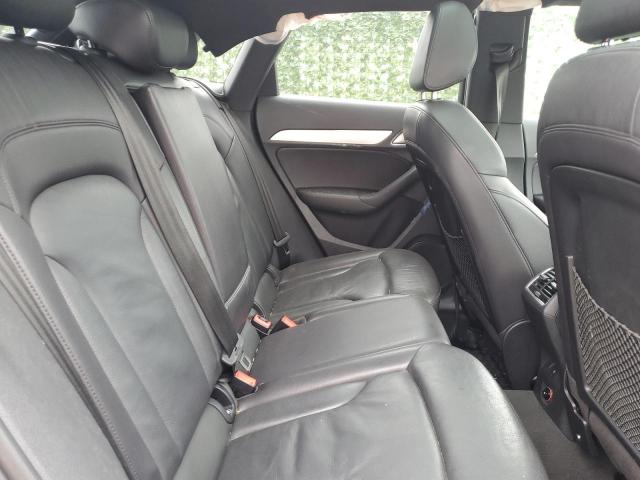 WA1JCCFSXJR009804 Audi Q3 Premium Plus