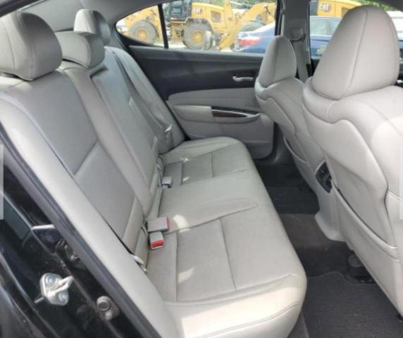 19UUB2F33FA019753 Acura TLX