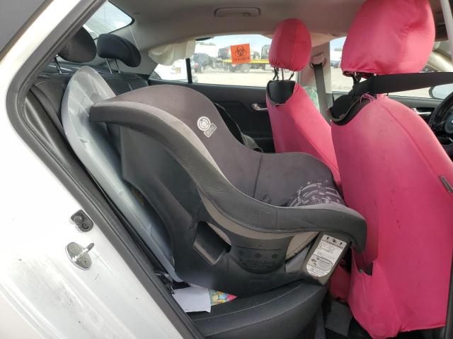 3KPA24AD3ME406147 KIA RIO LX