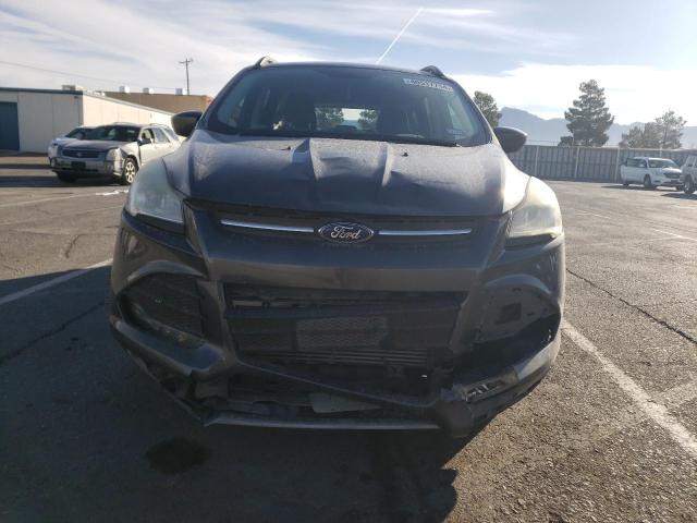 1FMCU9G91FUC04250 Ford ESCAPE SE