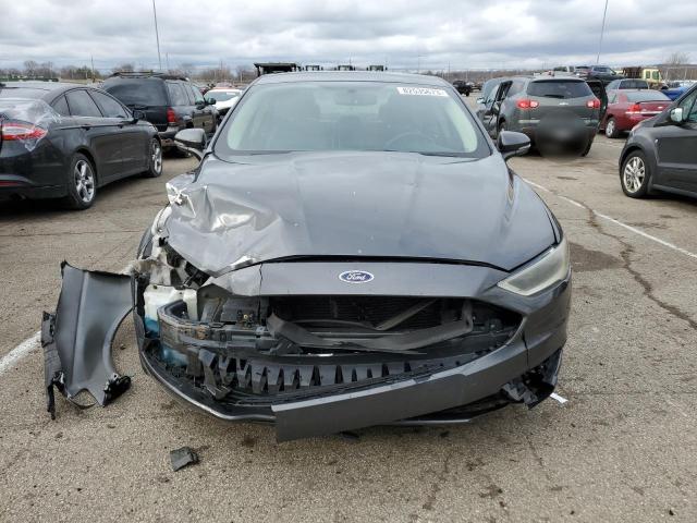3FA6P0HD8HR405733 Ford FUSION SE