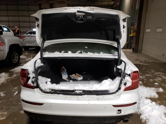 7JRA22TK0LG039045 Volvo S60 T6 Momentum