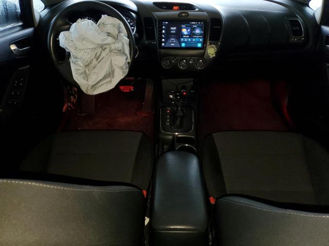 3KPFK4A78HE131011 KIA FORTE LX