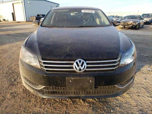 1VWBV7A32FC097329 Volkswagen PASSAT SE