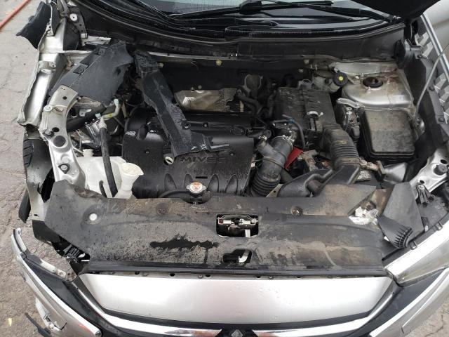 JA4AP3AU2JZ025797 Mitsubishi Outlander Sport Es