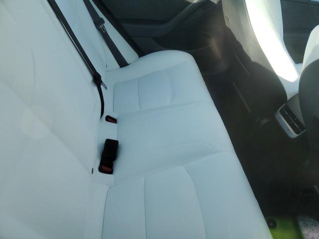 5YJ3E1EB3PF631495 Tesla MODEL 3