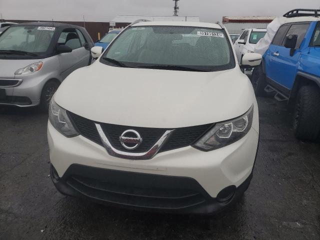 JN1BJ1CP1JW102784 Nissan Rogue Sport S