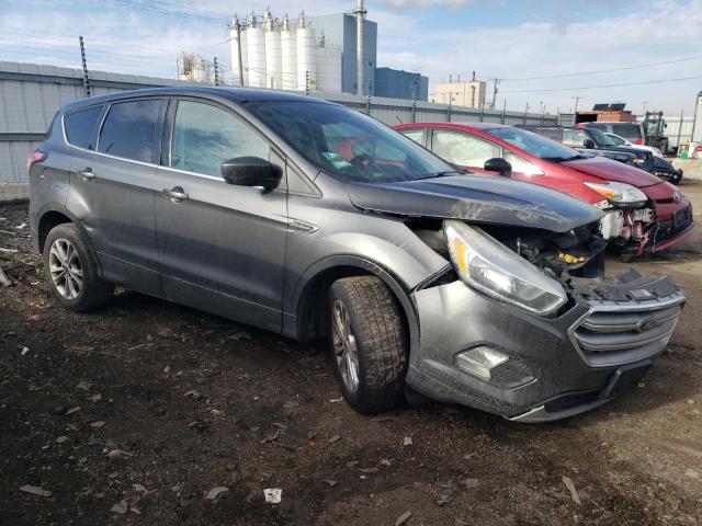 1FMCU0GDXHUC62330 Ford ESCAPE SE