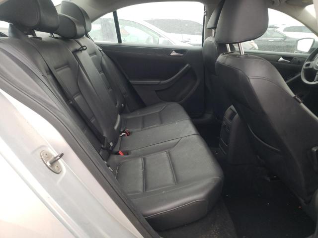 3VWD17AJ0EM301738 Volkswagen JETTA SE