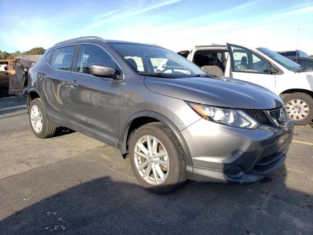 JN1BJ1CP1JW193748 Nissan Rogue Sport S