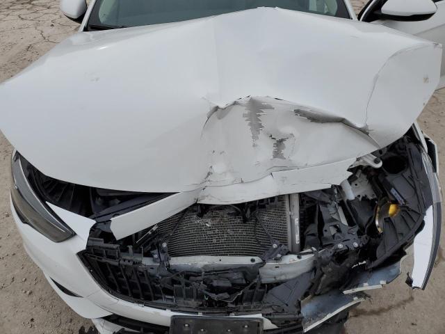 W04GP6SX5J1109471 Buick Regal Essence