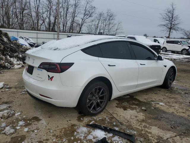 5YJ3E1EB5NF260143 Tesla MODEL 3