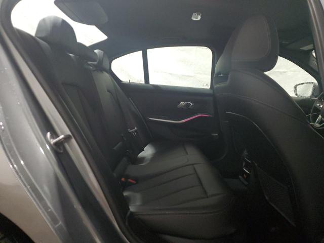 3MW89FF02P8D19139 BMW 330XI