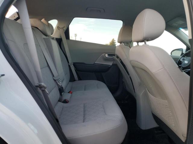 KNDCM3LD8J5163937 KIA NIRO LX