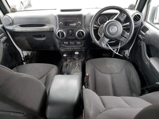 1C4BJWKG2EL302723 Jeep Wrangler Unlimited Sport