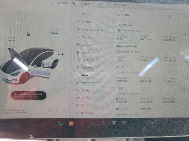 5YJ3E1EA4PF548553 Tesla MODEL 3