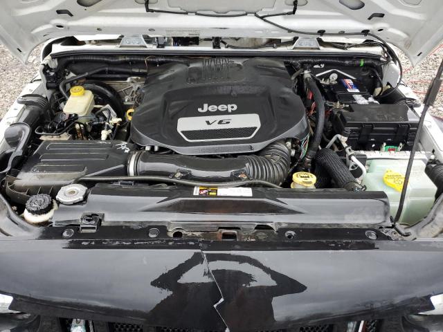 1C4BJWKG2EL302723 Jeep Wrangler Unlimited Sport