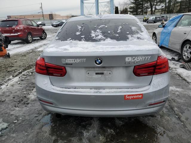 WBA8E5G58JNV03411 BMW 320 XI