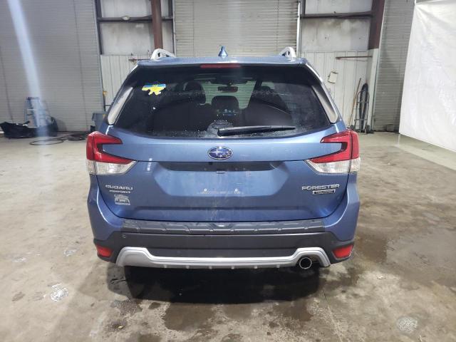 JF2SKARCXNH432255 Subaru Forester Touring