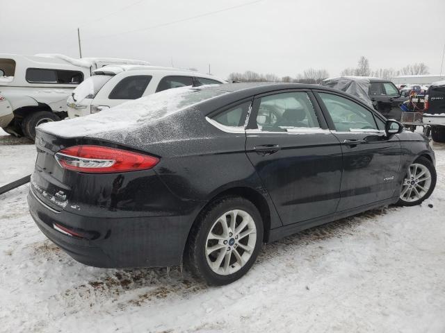 3FA6P0LU6KR131821 Ford FUSION SE