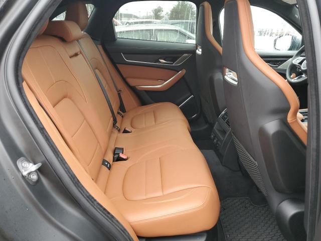 SADCT2FU5RA727091 Jaguar F-pace R-dynamic S