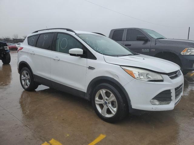 1FMCU0GX5GUB48793 Ford ESCAPE SE