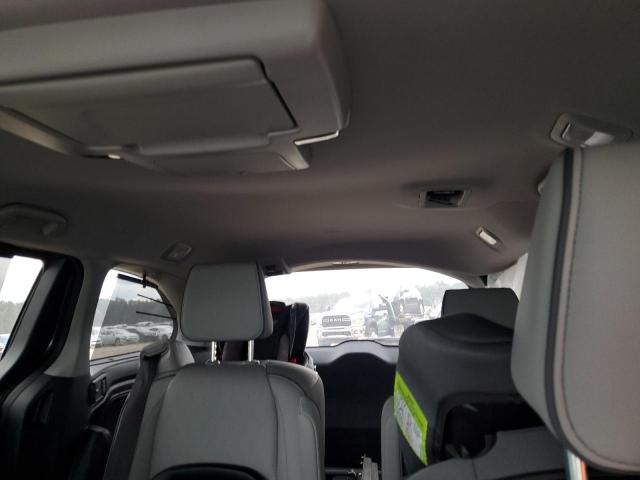 5FNRL6H98RB001674 Honda Odyssey Elite