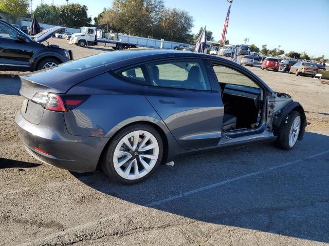 5YJ3E1EB6NF246722 Tesla MODEL 3
