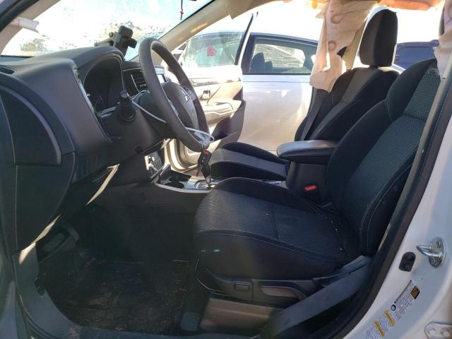JA4AZ3A35LZ048205 Mitsubishi Outlander Se