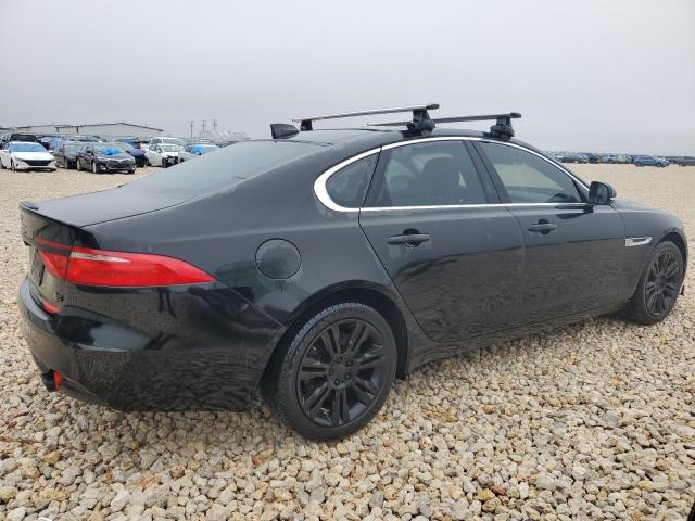 SAJBJ4BV1GCY23570 Jaguar XF PREMIUM