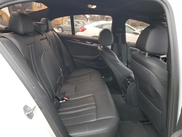WBAJE7C50KWW12640 BMW 540 XI