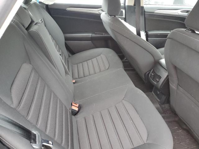 3FA6P0HDXLR259926 Ford FUSION SE