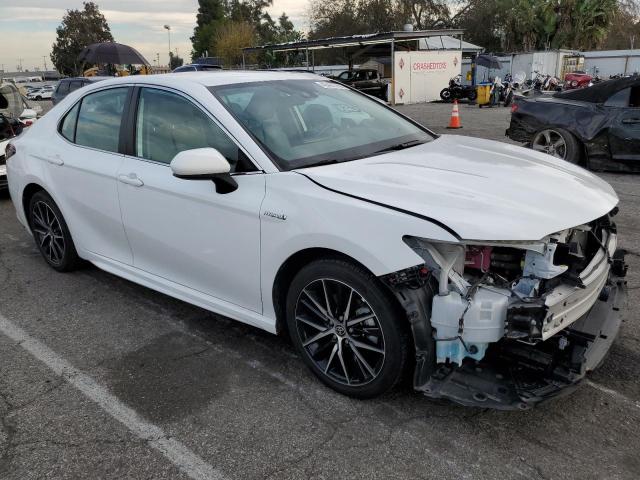 4T1G31AK6MU032070 Toyota CAMRY SE