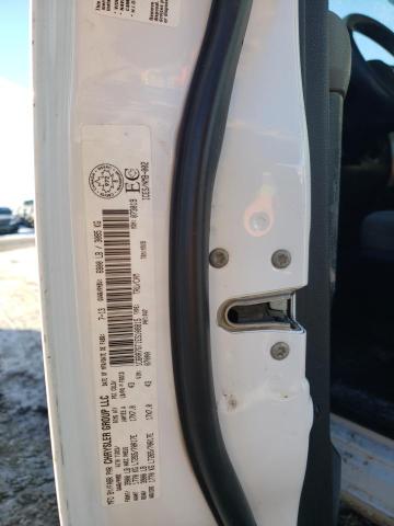 1C6RR7GT1ES108815 RAM 1500 Slt