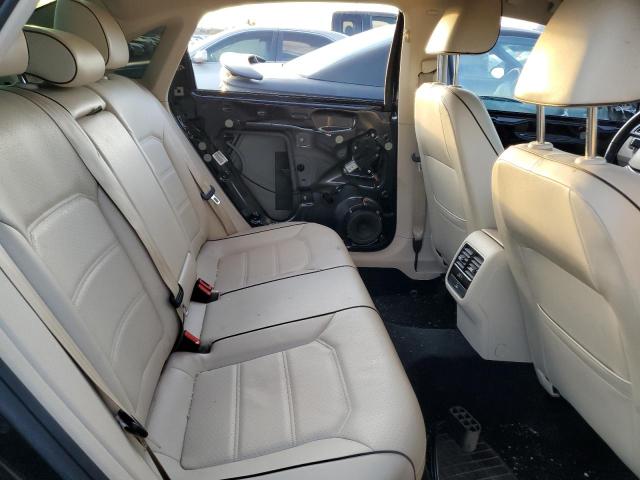 1VWBA7A38JC021800 Volkswagen PASSAT SE