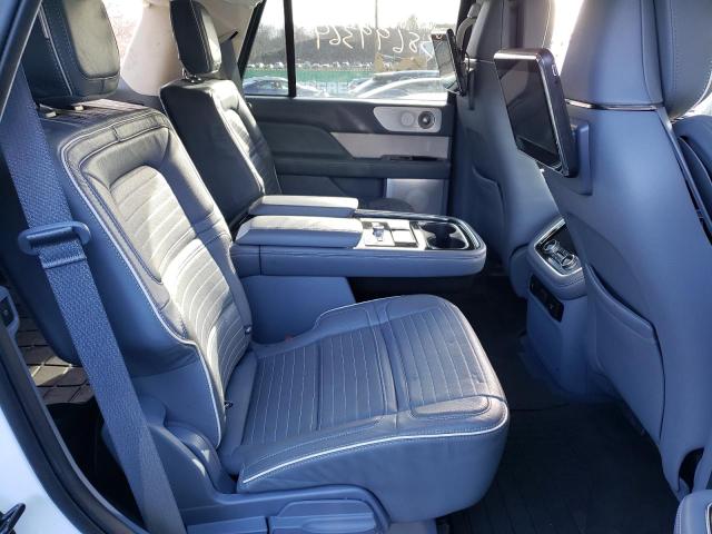 5LMJJ2TT2MEL19100 Lincoln Navigator Black Label