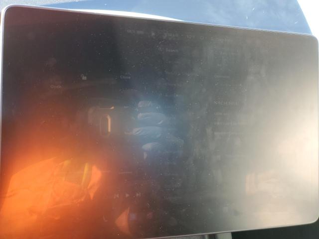 5YJ3E1EA5PF698980 Tesla MODEL 3