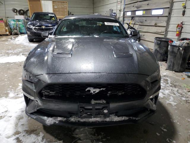 1FATP8UH7L5139143 Ford Mustang