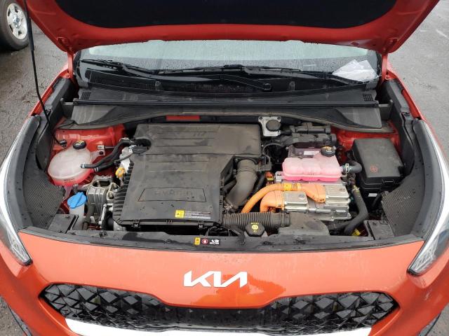 KNDCB3LC3N5499675 KIA NIRO LX