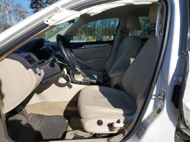 1VWAT7A30FC095628 Volkswagen PASSAT S