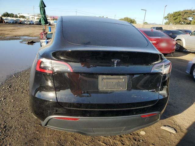 7SAYGDEE0NF375747 Tesla Model Y