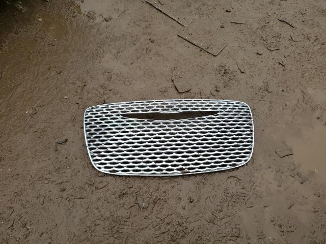 2C3CCABG8GH161467 Chrysler 300 S