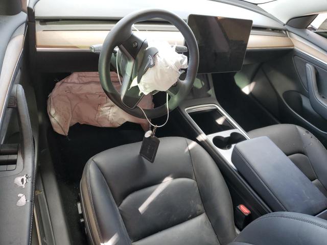 5YJ3E1EA4PF548553 Tesla MODEL 3