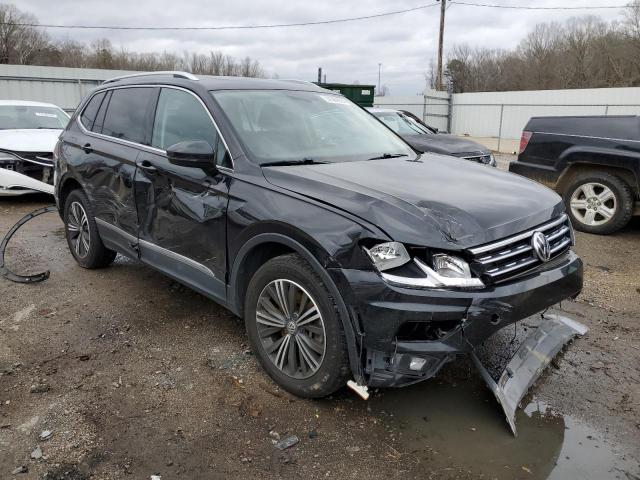 3VV2B7AX0KM037431 Volkswagen TIGUAN SE