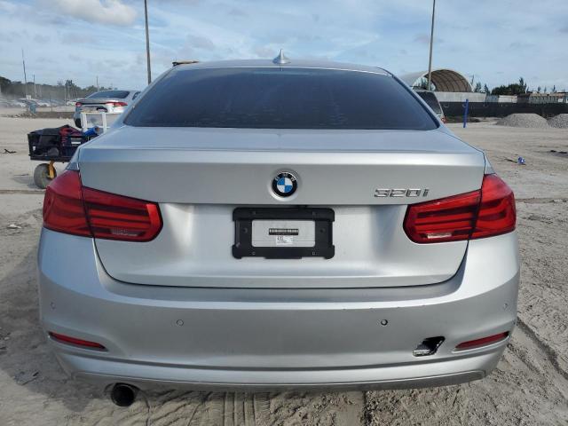 WBA8E1G53JNU92181 BMW 320 I