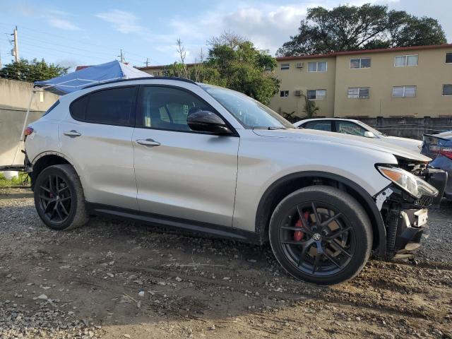 ZASPAKAN0L7C76344 Alfa Romeo Stelvio