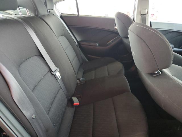 KNAFK4A68G5620541 KIA FORTE LX