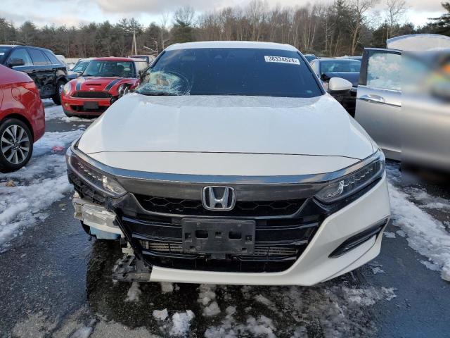 1HGCV1F30KA126525 Honda Accord Sport